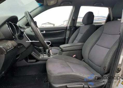 2013 Kia Sorento Lx из США, поврежденный, VIN 5XYKT4A12DG418915